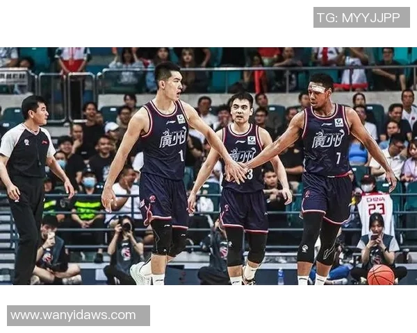 CBA精彩回放新疆队对阵广州队全场比赛精彩瞬间回顾